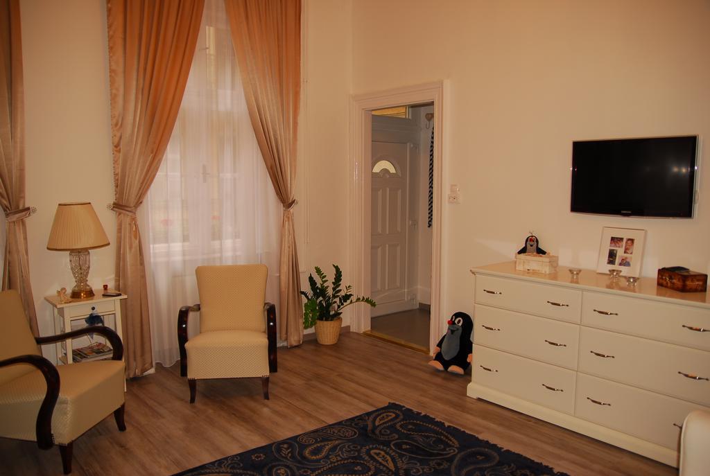 Balazs Apartment - Oktogon 布达佩斯 外观 照片